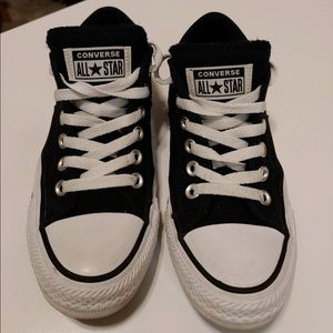 Black converse size 61/2